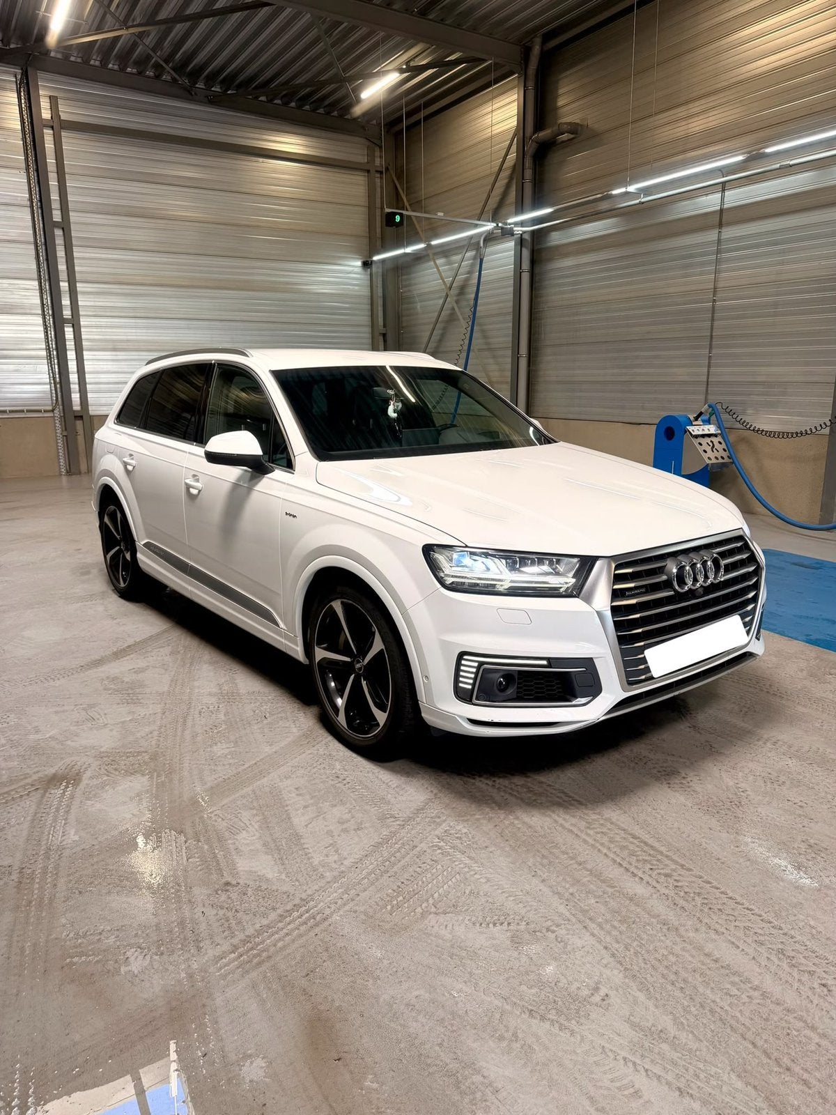 Magnifique Audi Q7 E-TRON/3X S-Line /2018/Excellent état !, Autos, Achat, Euro 6, 5 portes, Automatique