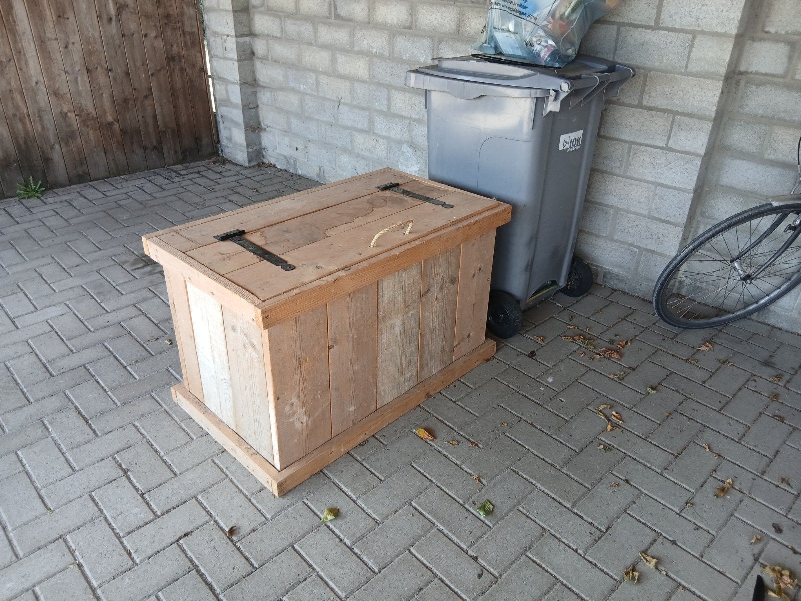 Houten kist, Ophalen, Gebruikt