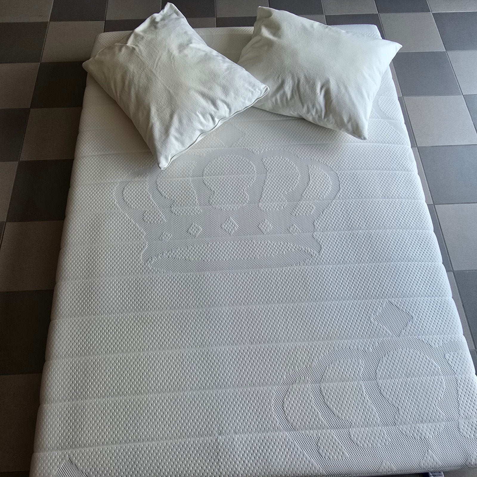 Matelas Auping 150x190 et 2 oreillers en molton., Maison & Meubles, Chambre à coucher | Matelas & Sommiers, Matelas, Enlèvement