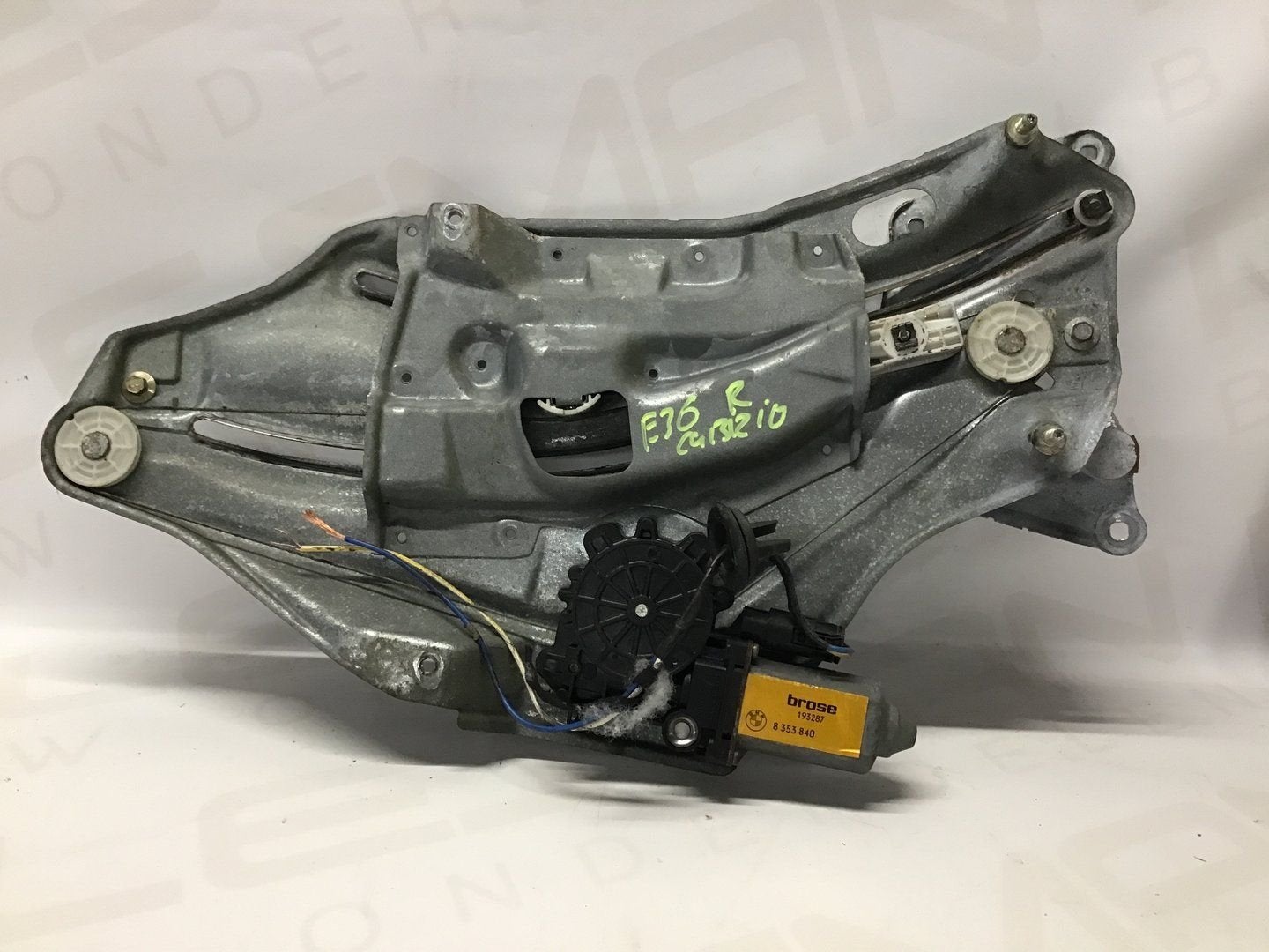 Raammechanisme rechtsachter BMW E36 cabrio 8353840, -, Utilisé, -, Enlèvement ou Envoi