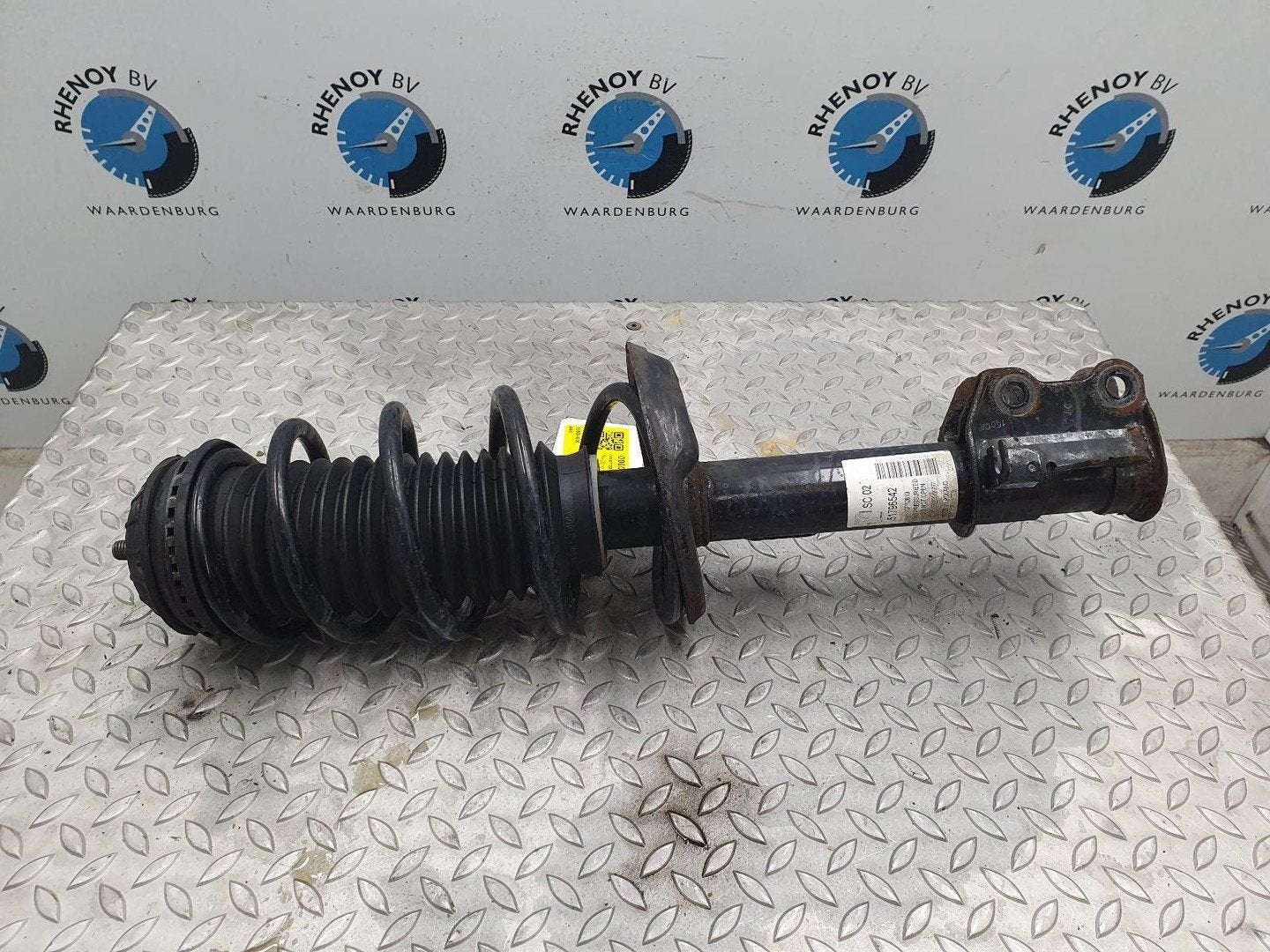 FIAT PUNTO EVO VEERPOOT / SCHOKBREKER LV 2010, Ophalen of Verzenden, Gebruikt, Stiba lid