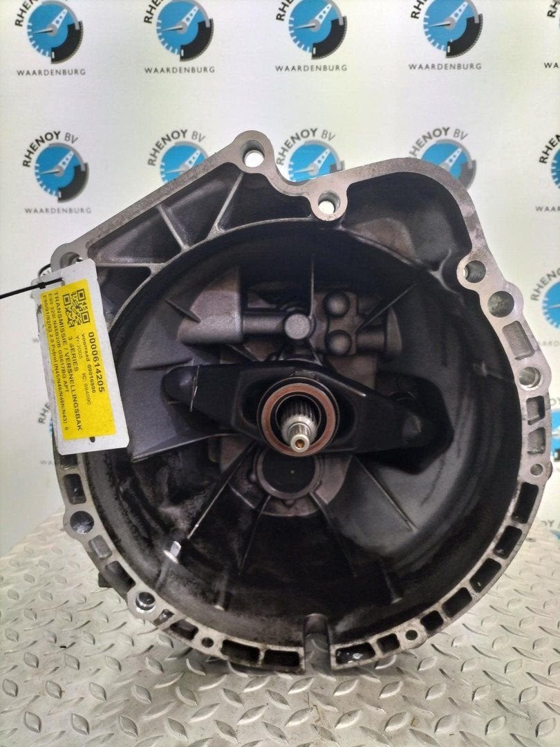 BMW 3 SERIES E90 320i Dynamic Exec.  TRANSMISSIE / VERSNELLI, Ophalen of Verzenden, Gebruikt, ARN erkend