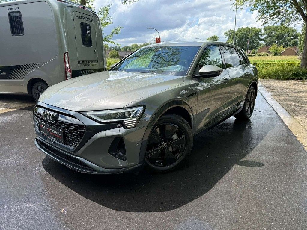 Audi Q8 e-tron 106 kWh 55 Quattro/BELG/PANO/CAM/HUD/ADAPTICE, Auto's, Gebruikt, Zwart, 408 pk, Q8 e-tron