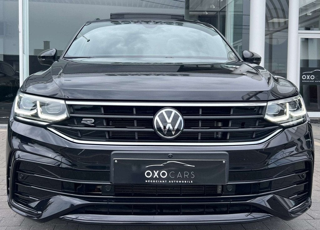 Volkswagen Tiguan 1.5 TSI 150CV / 3x R-LINE / BLACK ÉDITION, Auto's, Volkswagen, Stof, 4 cilinders, Lichtsensor, 1546 kg