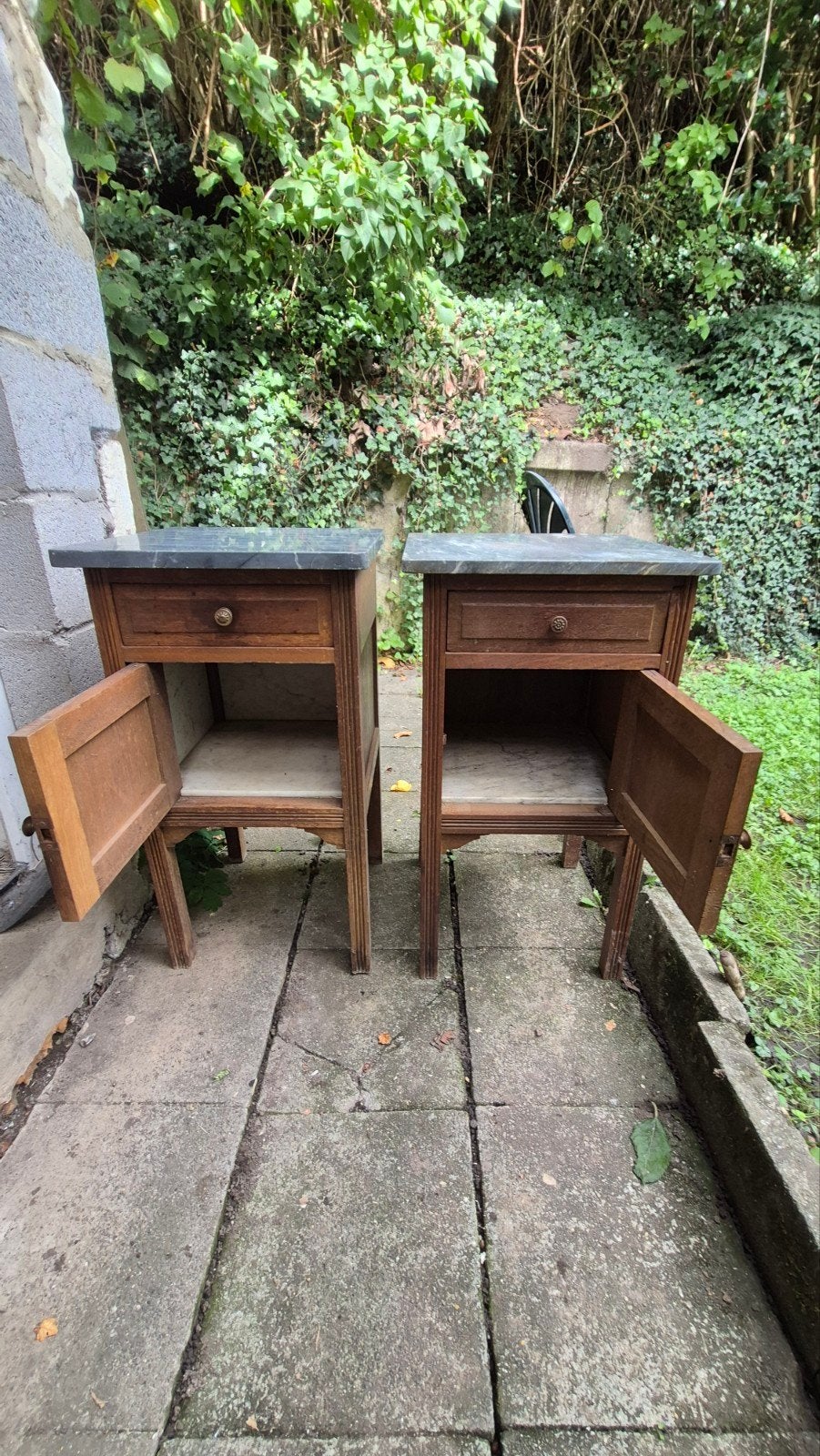 table de chevet a restaurer, Maison & Meubles, 70 cm ou plus, Moins de 45 cm, Enlèvement, Utilisé