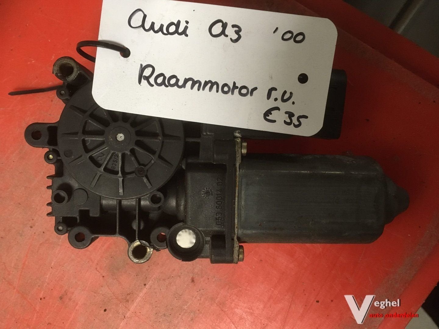 Audi A3 raammotor rechtsvoor 2000, Gebruikt, -, -, Ophalen of Verzenden