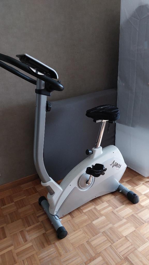 hometrainer, Sport en Fitness, Ophalen, Zo goed als nieuw, Hometrainer