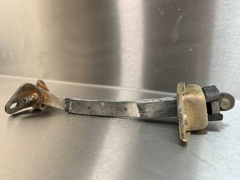 MECANISME DE VEROUILLAGE PORTE AVANT GAUCHE Toyota HiAce II, Utilisé, Avant, Toyota
