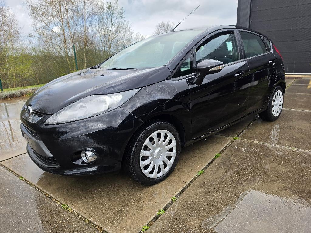 Ford Fiesta 1.3i Trend 2012 Airco 130.000 km + Garantie, Auto's, Ford, Euro 5, Zwart, Bedrijf, 5 deurs