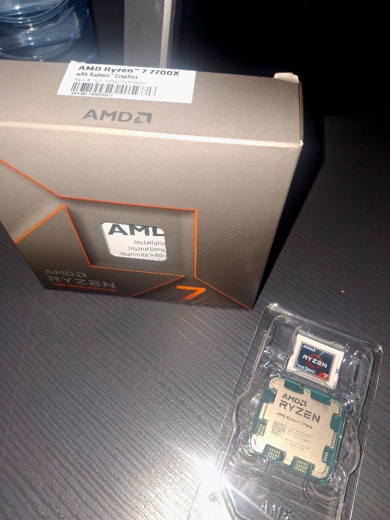 AMD Ryzen 7 7700X AM5, Computers en Software, Processors, Zo goed als nieuw, AMD Ryzen 7, 4 Ghz of meer, 8-core