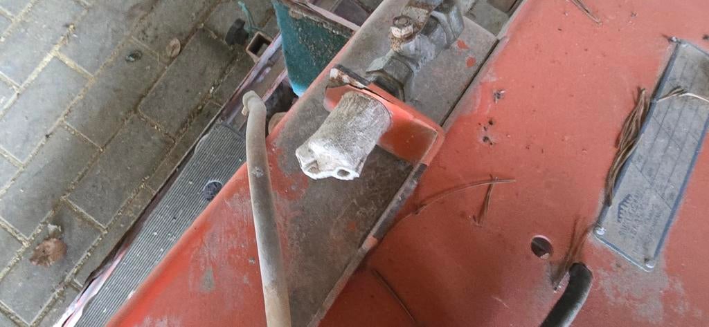 Clipper tafelzaag, Ophalen