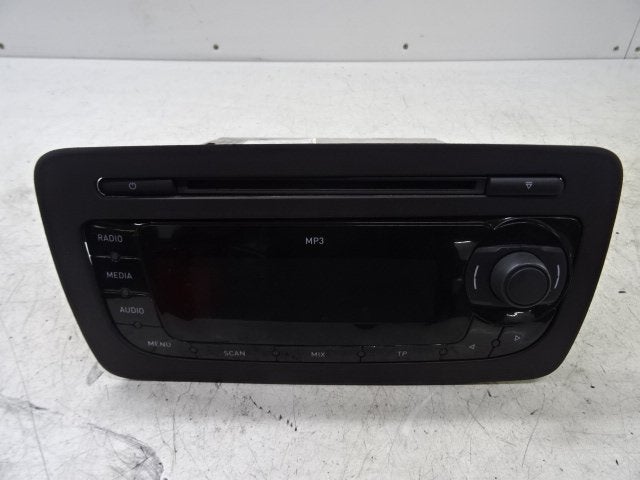 RADIO Seat Ibiza IV (6J5) (01-2008/06-2017) (6J0035153), Gebruikt, Service@seat.de, Seat Deutschland GmbH, Seat