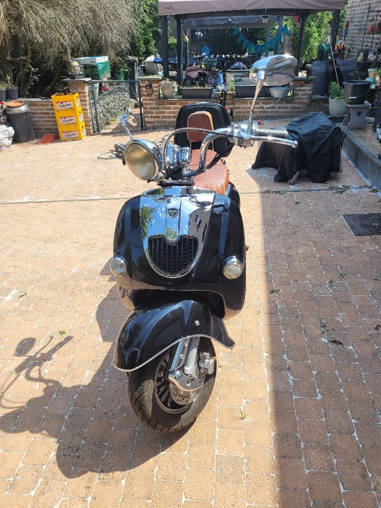 Scooter B klasse ., Vélos & Vélomoteurs, Scooters | Marques Autre, Neco, Comme neuf, Classe B (45 km/h), Enlèvement