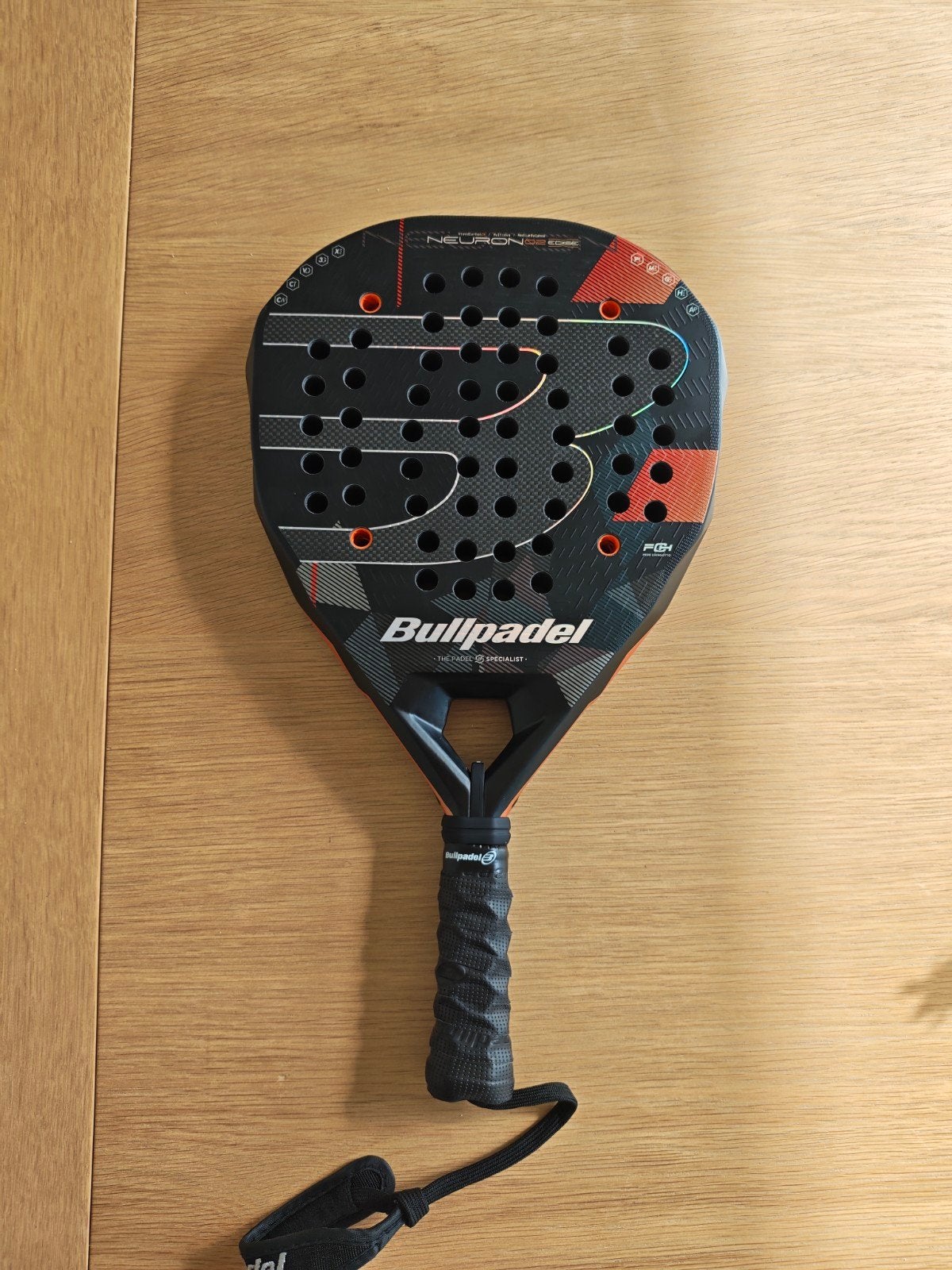 Bullpadel Neureon 02 Edge 26, Sport en Fitness, Ophalen of Verzenden, Zo goed als nieuw, Padelracket