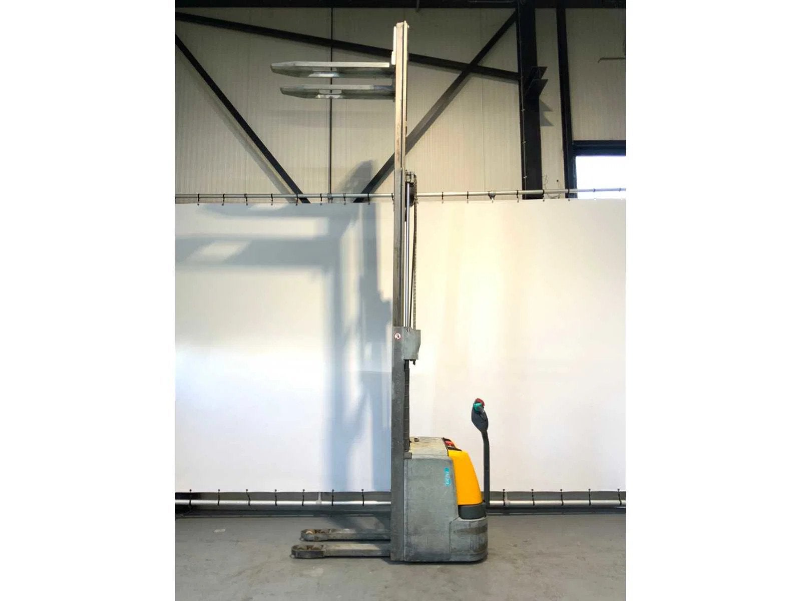 Jungheinrich EJC 212 Stapelaar Triplex - Freelift - Gegalvan, Zakelijke goederen, 1000 tot 2000 kg, Overige aandrijving, Stapelaar