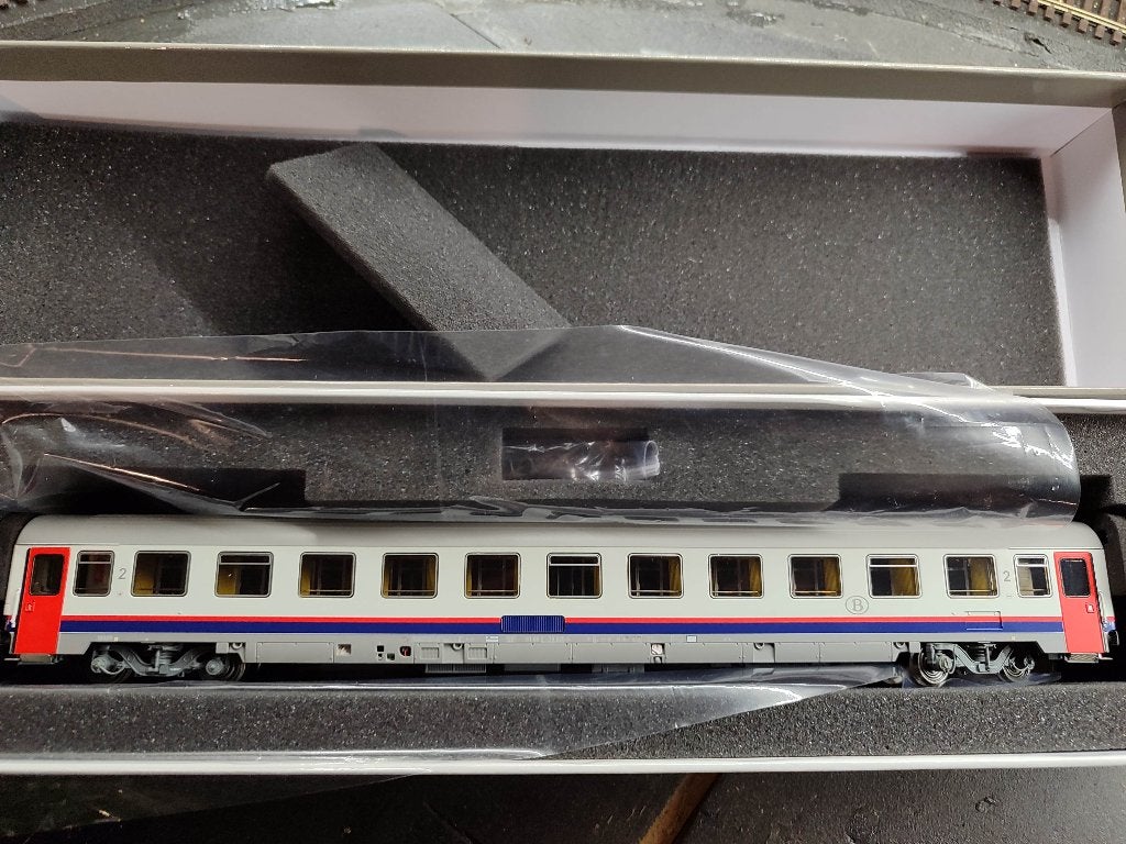 VOITURE I6 B11 NEW LOOK SNCB LS MODELS ref 42314, Autres marques, Wagon, Comme neuf, Courant continu