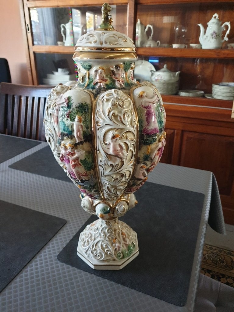Prachtige Italiaanse Capodimonte porseleinen vaas - 53 cm., Ophalen