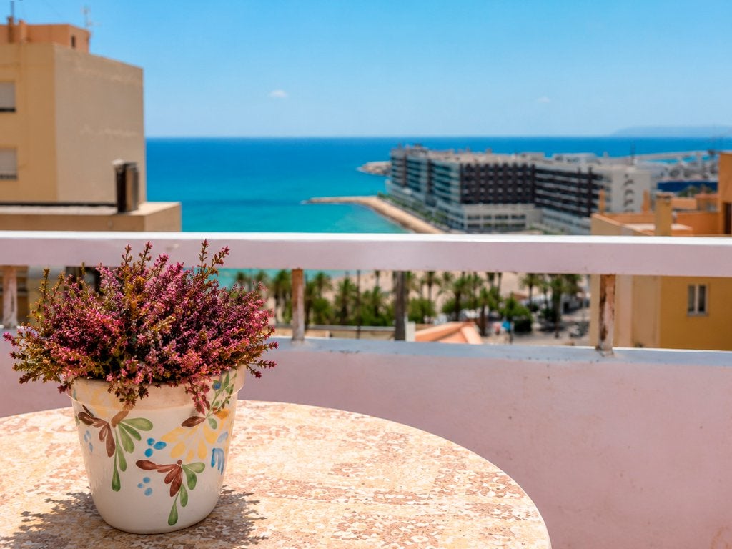 Maison avec terrasse et vue mer à Alicante, Propriétaire, Ville, Costa Blanca, 2 personnes