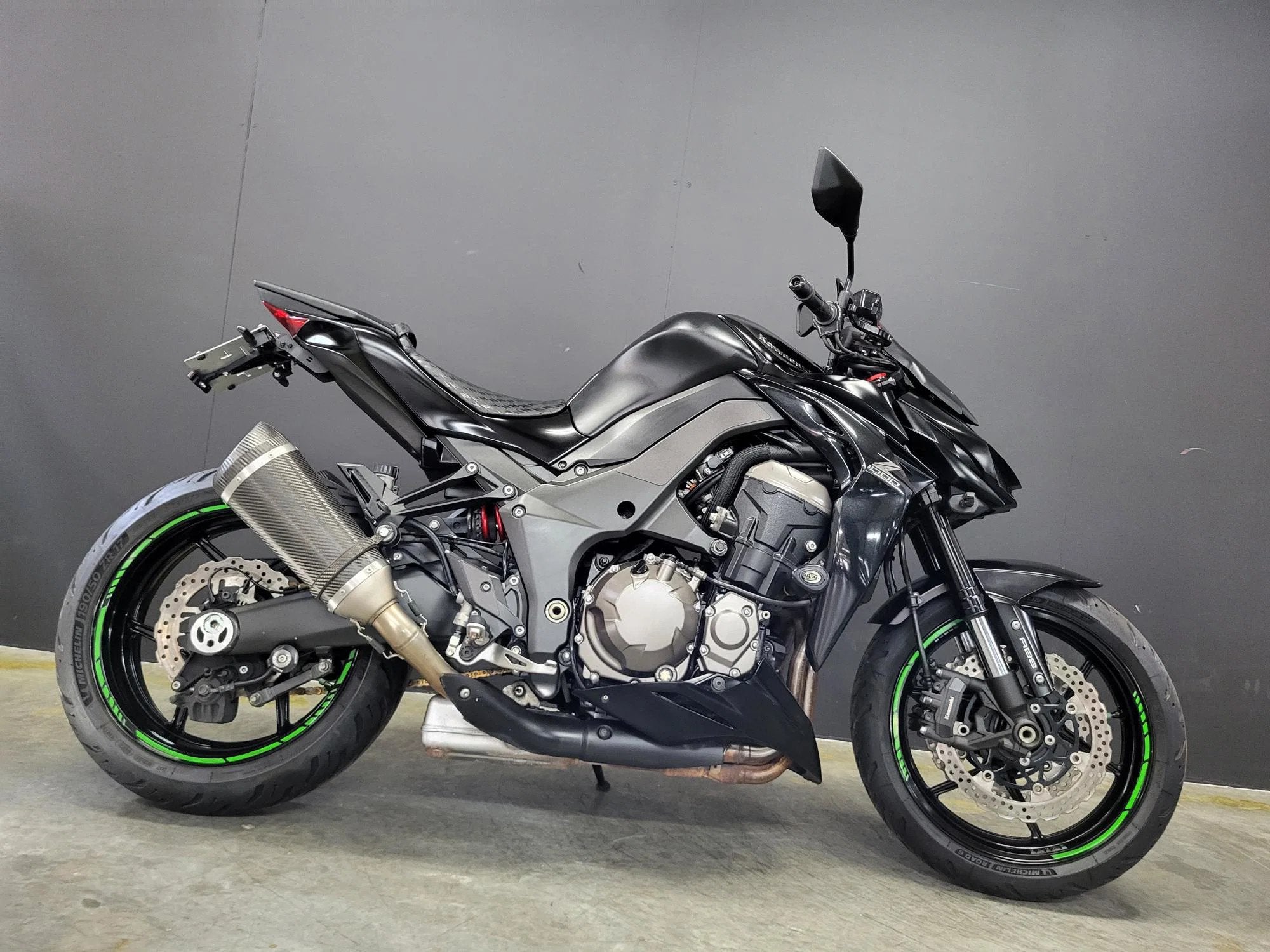 Kawasaki Z 1000 stakke naked met dubbele uitlaat (bj 2014), Motoren, Bedrijf, Overig, Meer dan 35 kW, 1000 cc