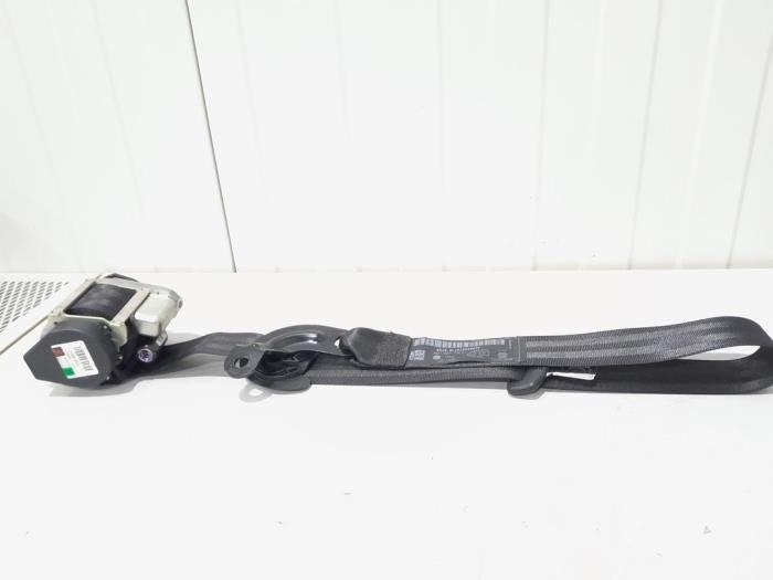 Ceinture de sécurité avant droite d'un Volkswagen Golf Plu, Volkswagen, -, 3 mois de garantie, Utilisé