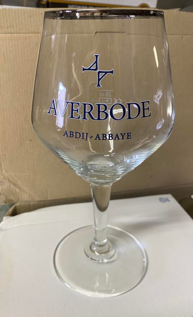 Glas Averbode, Ophalen, Nieuw
