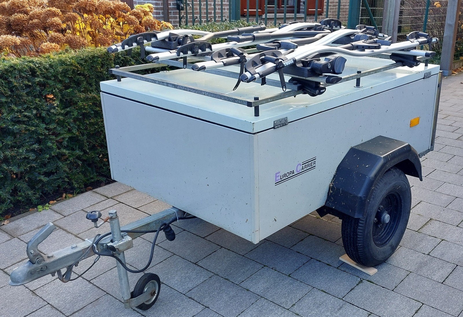 Bagagewagen TE HUUR, Enlèvement