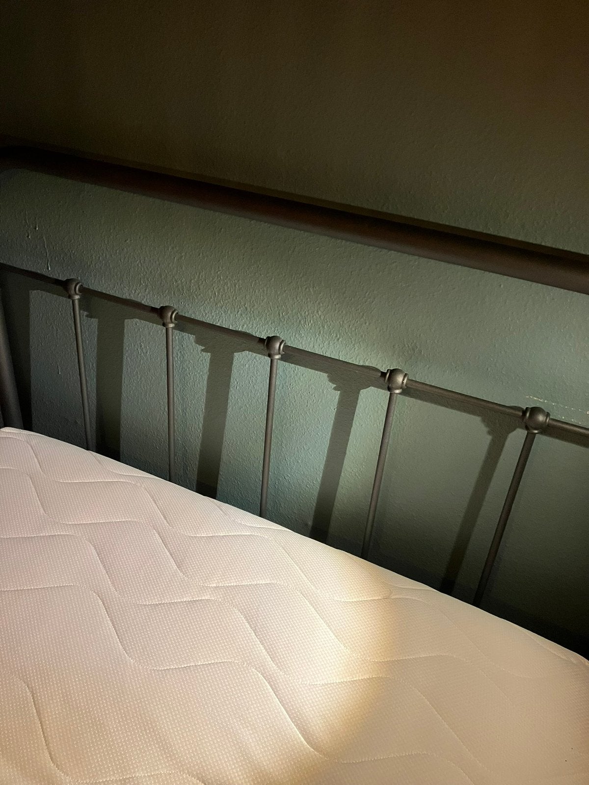 smeedijzer bed zwart, Huis en Inrichting, Slaapkamer | Boxsprings, Ophalen of Verzenden, Zo goed als nieuw, Zwart