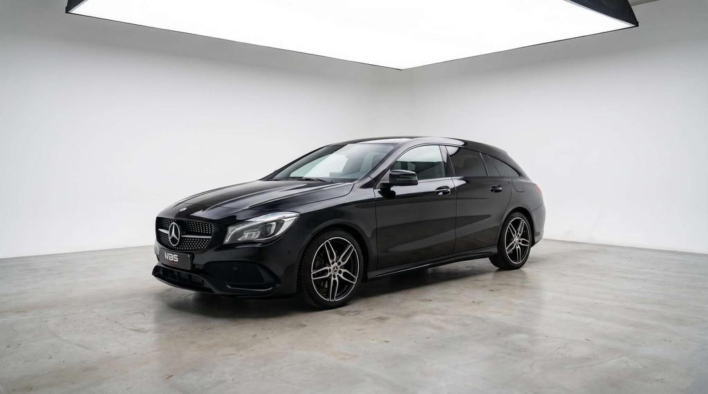 Mercedes-Benz CLA-Klasse 200 *D PACK AMG* TOIT PANO *XENON*, Auto's, CLA, Gebruikt, 4 cilinders, 136 pk