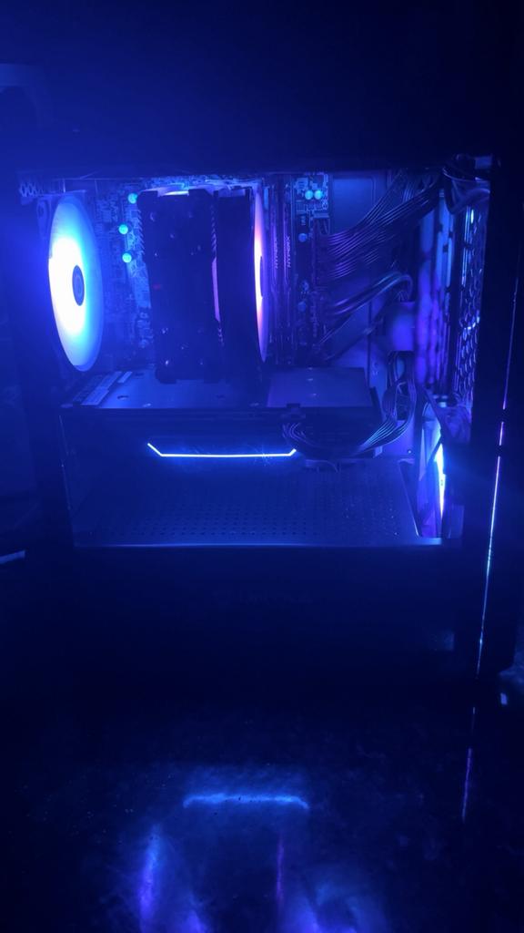 Krachtige gaming-pc, Computers en Software, Desktop Pc's, Ophalen, HDD, 32 GB, Nieuw
