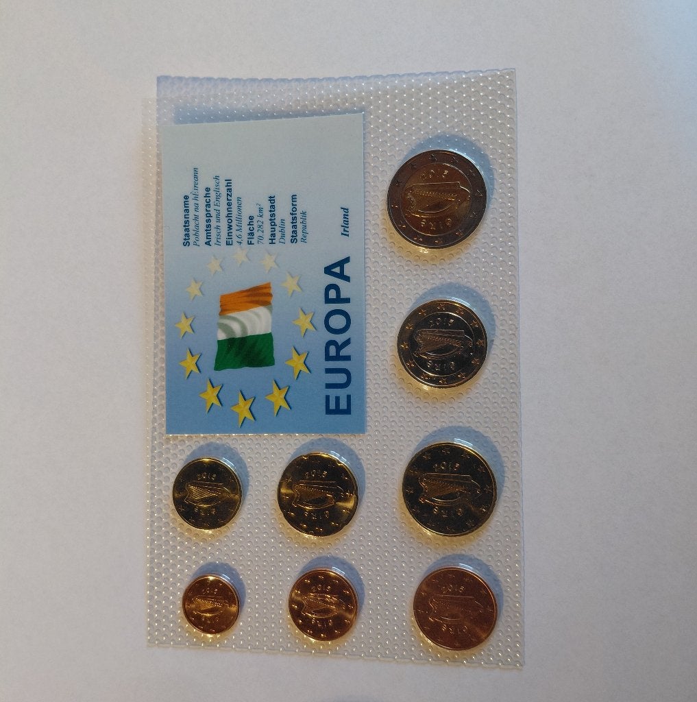 À vendre : Série complète de 8 pièces EURO irland. 2015, Timbres & Monnaies, Monnaies | Europe | Monnaies euro, Enlèvement ou Envoi
