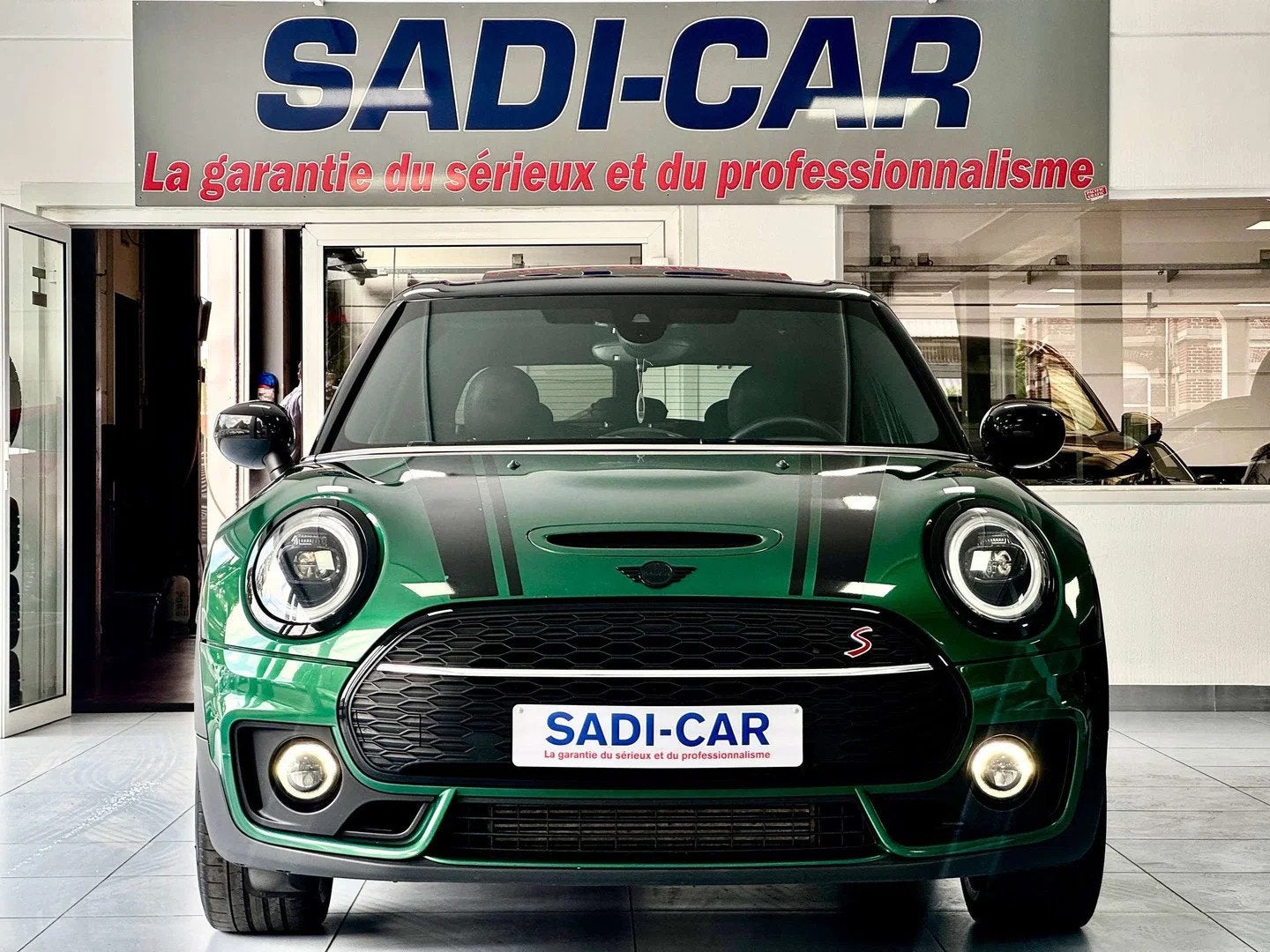 MINI Clubman Cooper S JCW - 2.0AS 178cv JOHN COOPER WORKS, Autos, Cuir, 6 portes, Entreprise, 131 kW