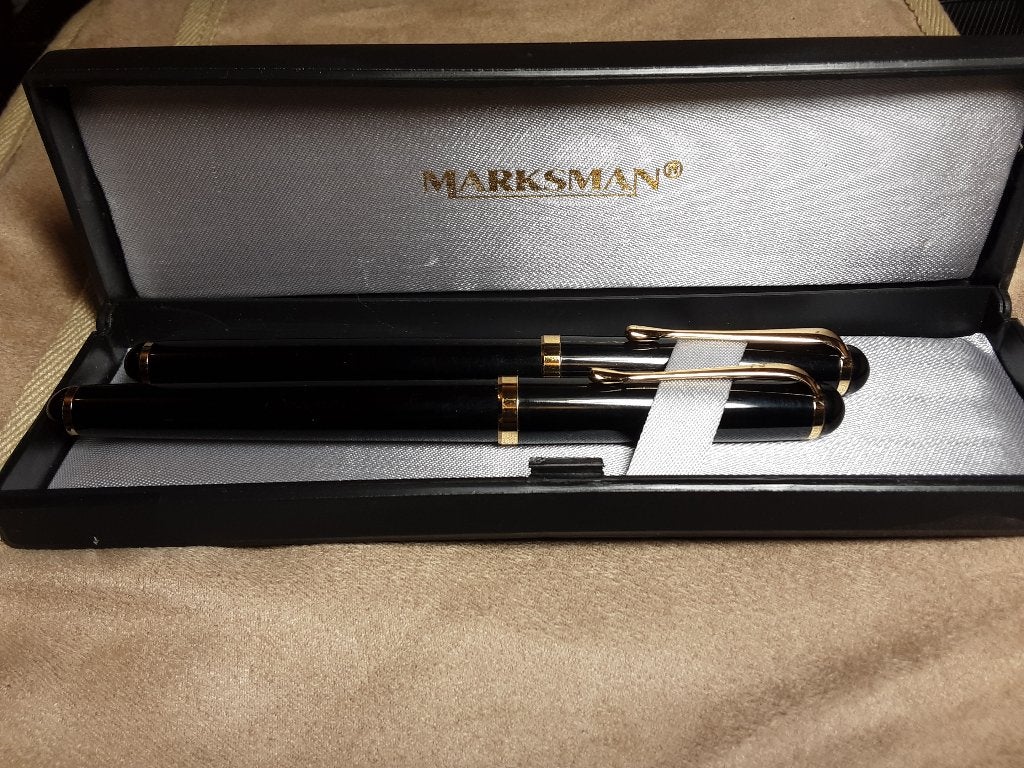 Marksman Classic Slim Ebony and Gold set FP/RB, Collections, Stylos, Neuf, Ensemble de stylos, Enlèvement, Avec boîte