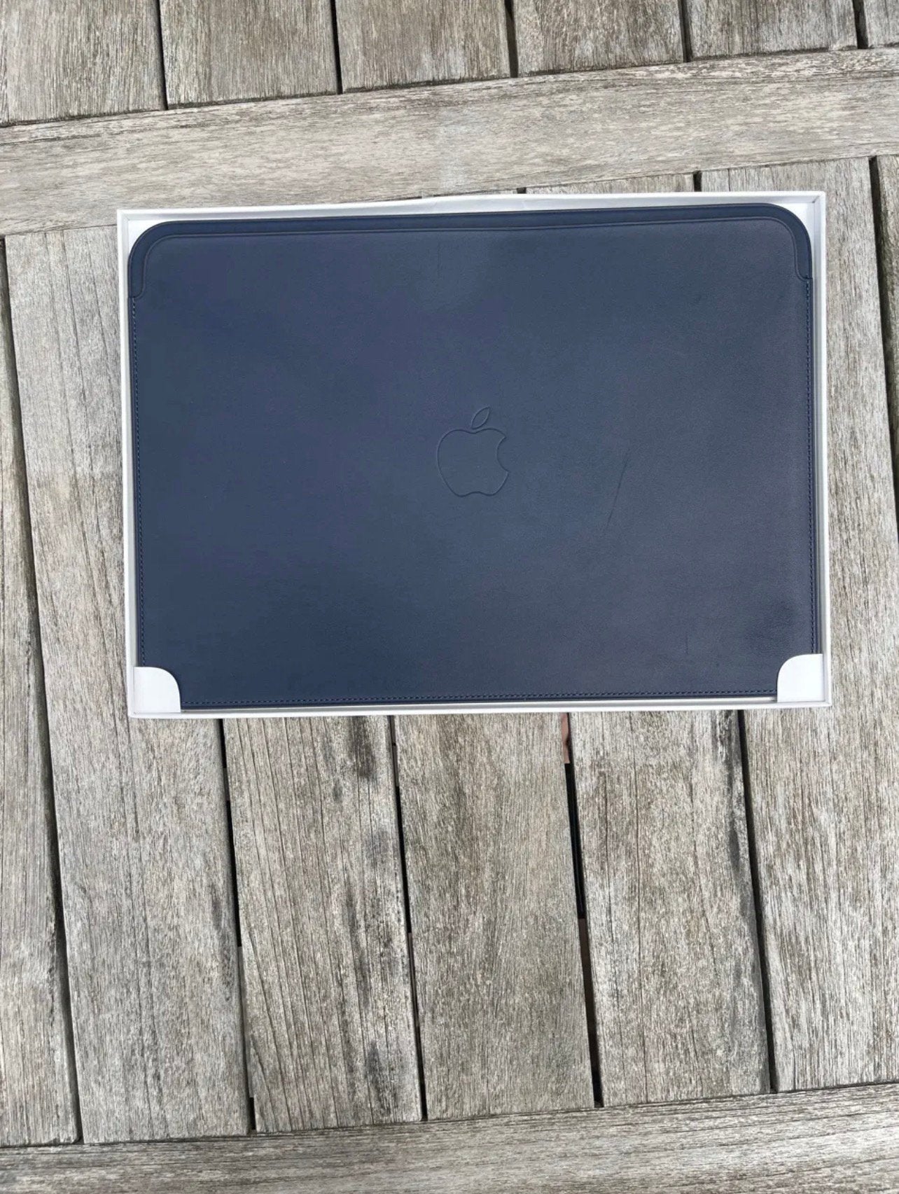 Housse MacBook 12" Apple Leather Sleeve Cuir – Midnight Blue, Enlèvement ou Envoi, 12 pouces, Protection faces avant et arrière