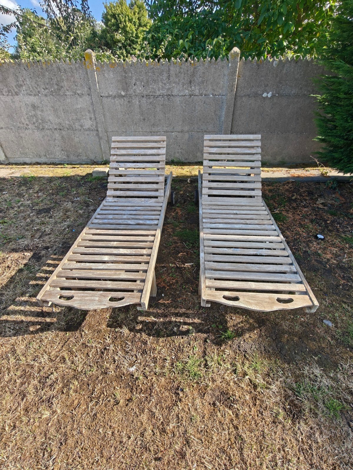 Bristol teak ligstoelen, Ophalen