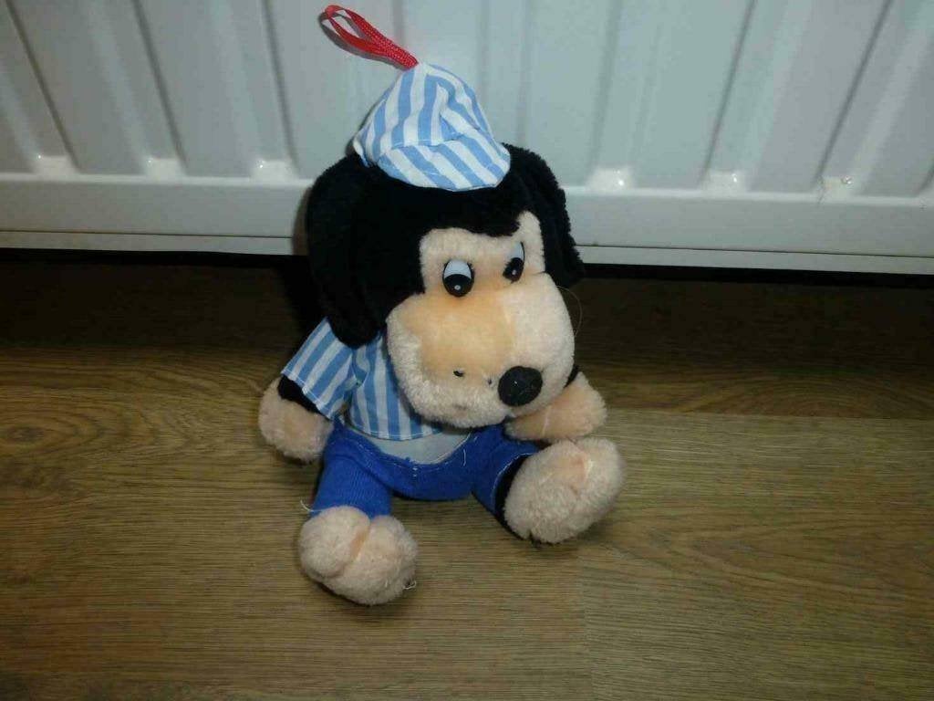 knuffel hond met lus om op te hangen, Ophalen of Verzenden, Gebruikt, Hond, Wasbaar