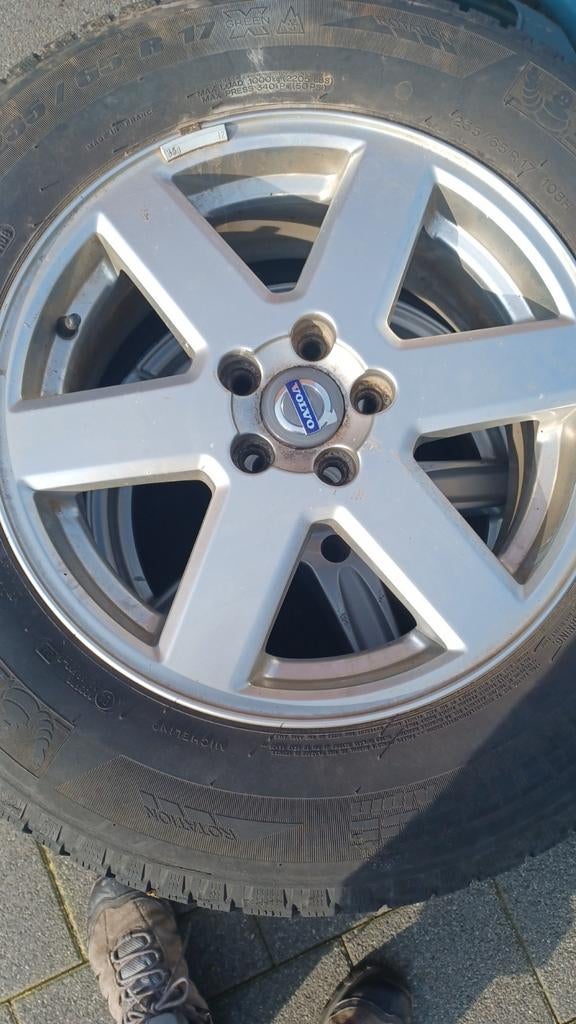 Volvo winterbanden met velg, Particulier, Te koop