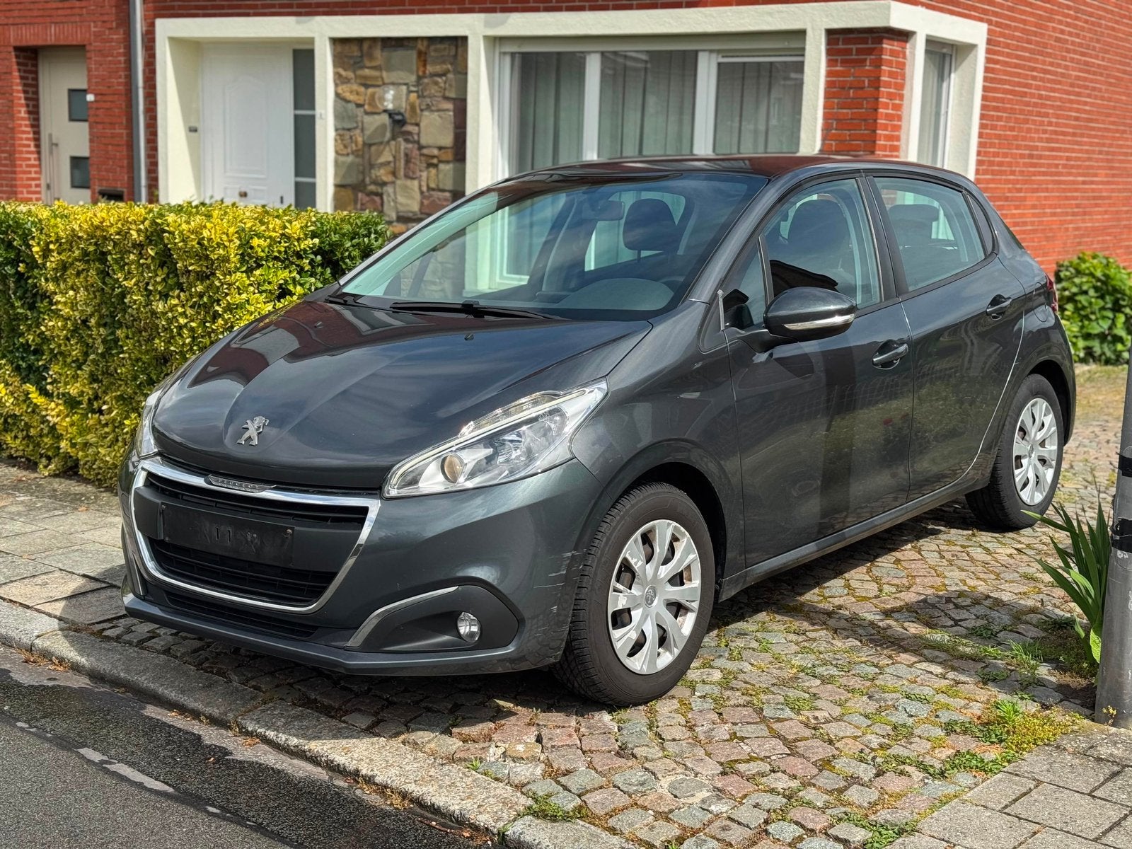 PEUGEOT 208/LIFTING ! /6b ! /APPROUVÉ VVK !, Argent ou Gris, Achat, Euro 6, Electronic Stability Program (ESP)