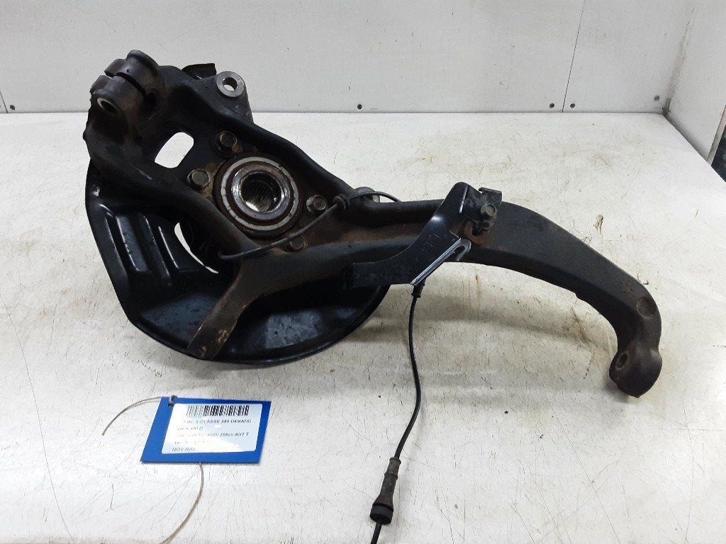 MOYEU DE ROUE AVANT GAUCHE Mercedes-Benz X (470), Mercedes-Benz, Utilisé, Dialog.mb@mercedes-benz.com, Mercedes-Benz AG