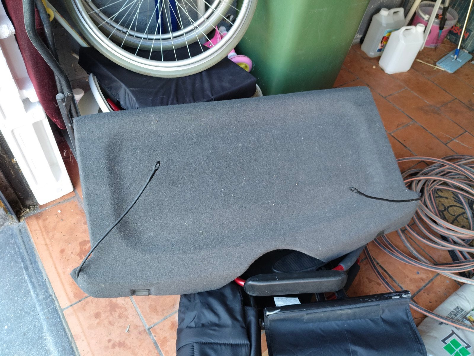 planche arrière pour Opel corsa 2006, Enlèvement