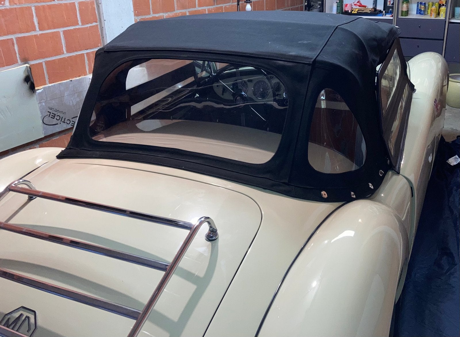 Oldtimer Cabrio MGA, foto 10
