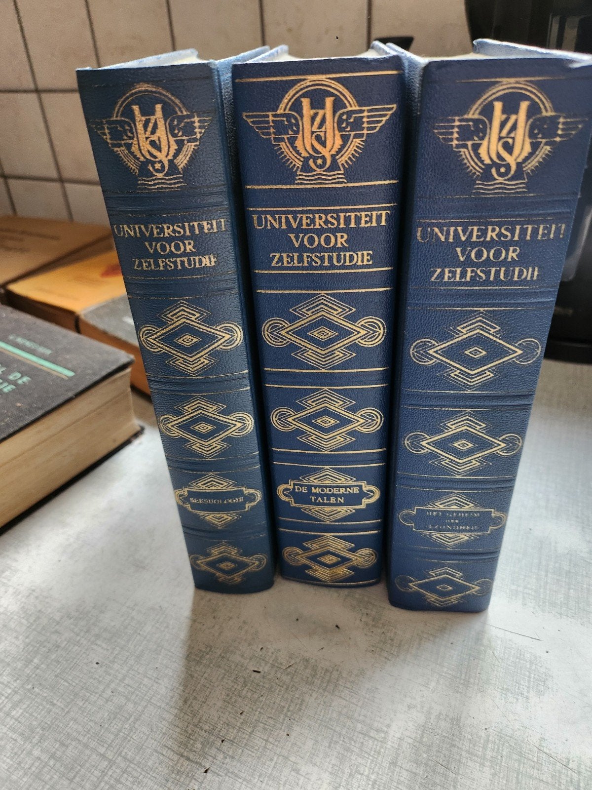 Oude medische boeken, Ophalen