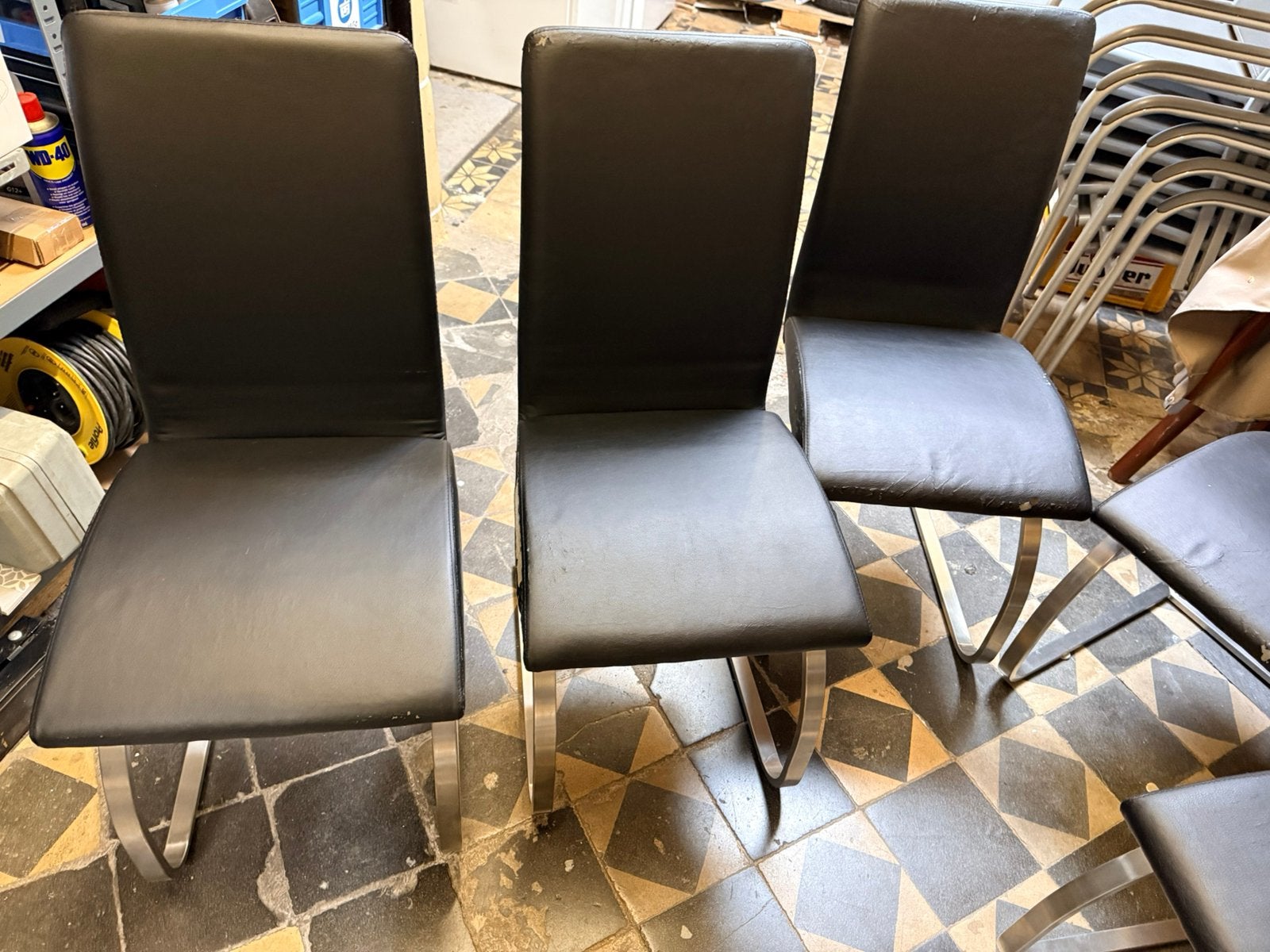 Chaises de salle a manger, Salon, Enlèvement, Cuir, Noir