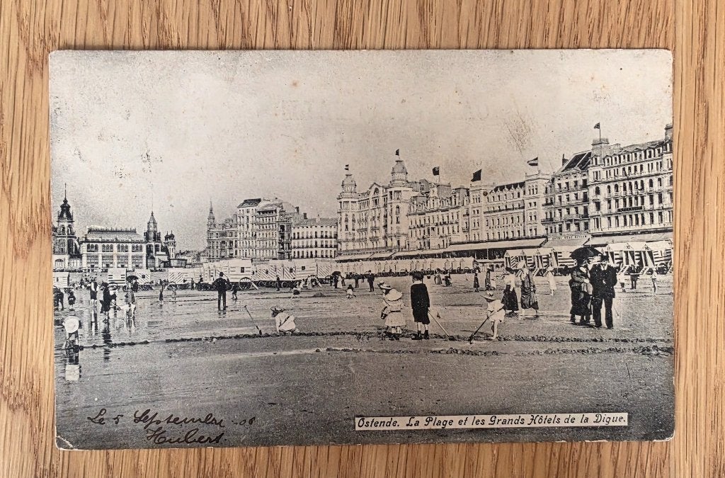 Ostende la plage et les grands hôtels de la digue, Envoi, Avant 1920, Affranchie, Flandre Occidentale