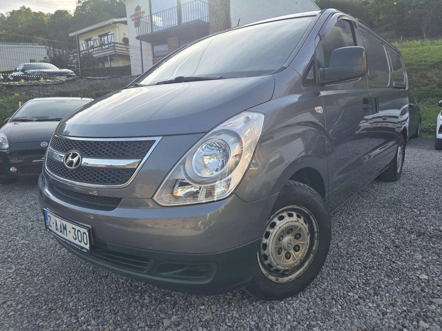Hyundai H-1 2.5 CRDi/UTILITAIRE/EURO5/CLIM/GARANTIE, Autos, 100 kW, Achat, Boîte manuelle, 5 portes