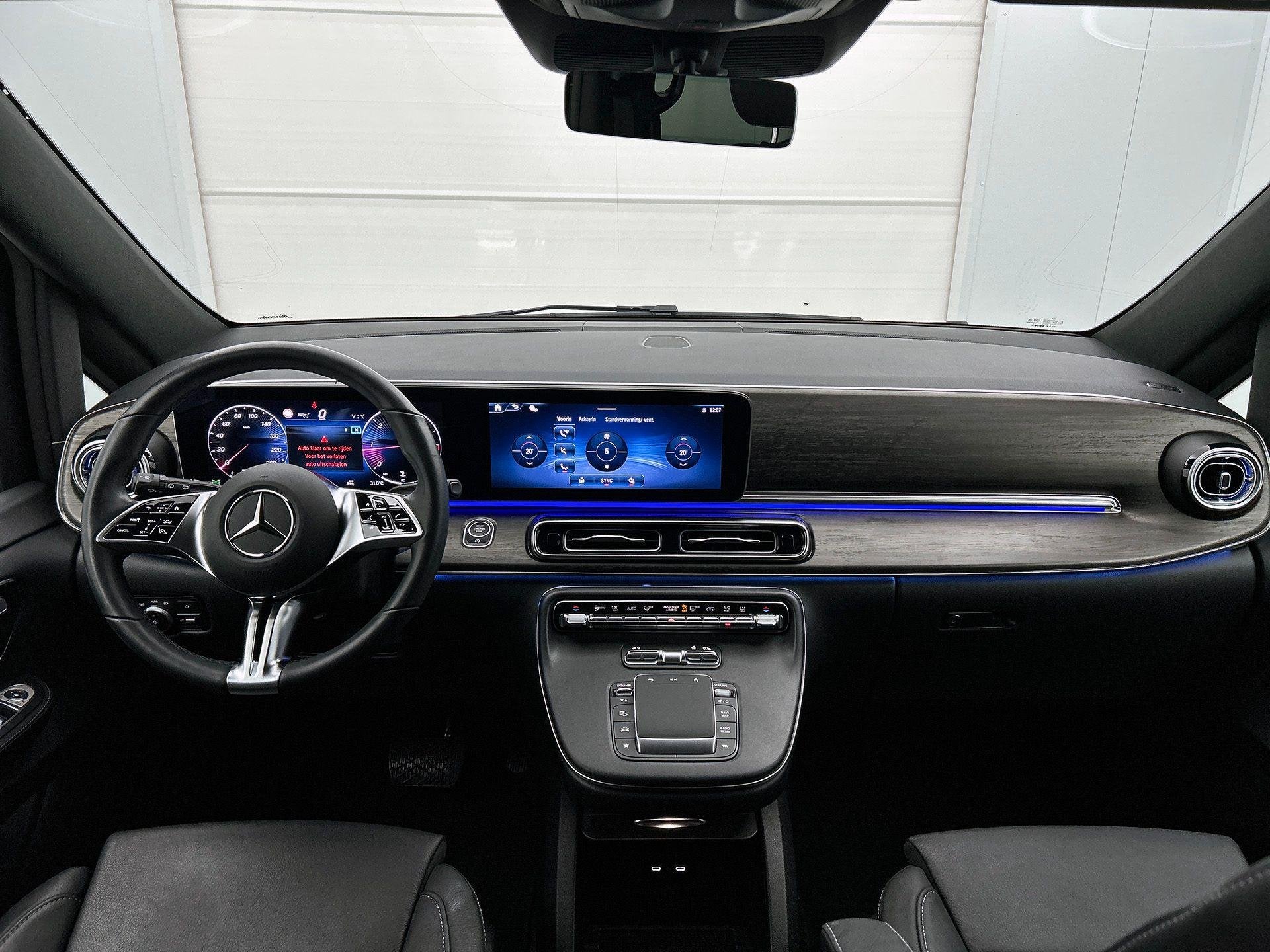 Mercedes-Benz V-Klasse 300 d L3 4MATIC 9G-TRONIC Avantgarde, Auto's, Automaat, Dealer onderhouden, Automatische klimaatregeling