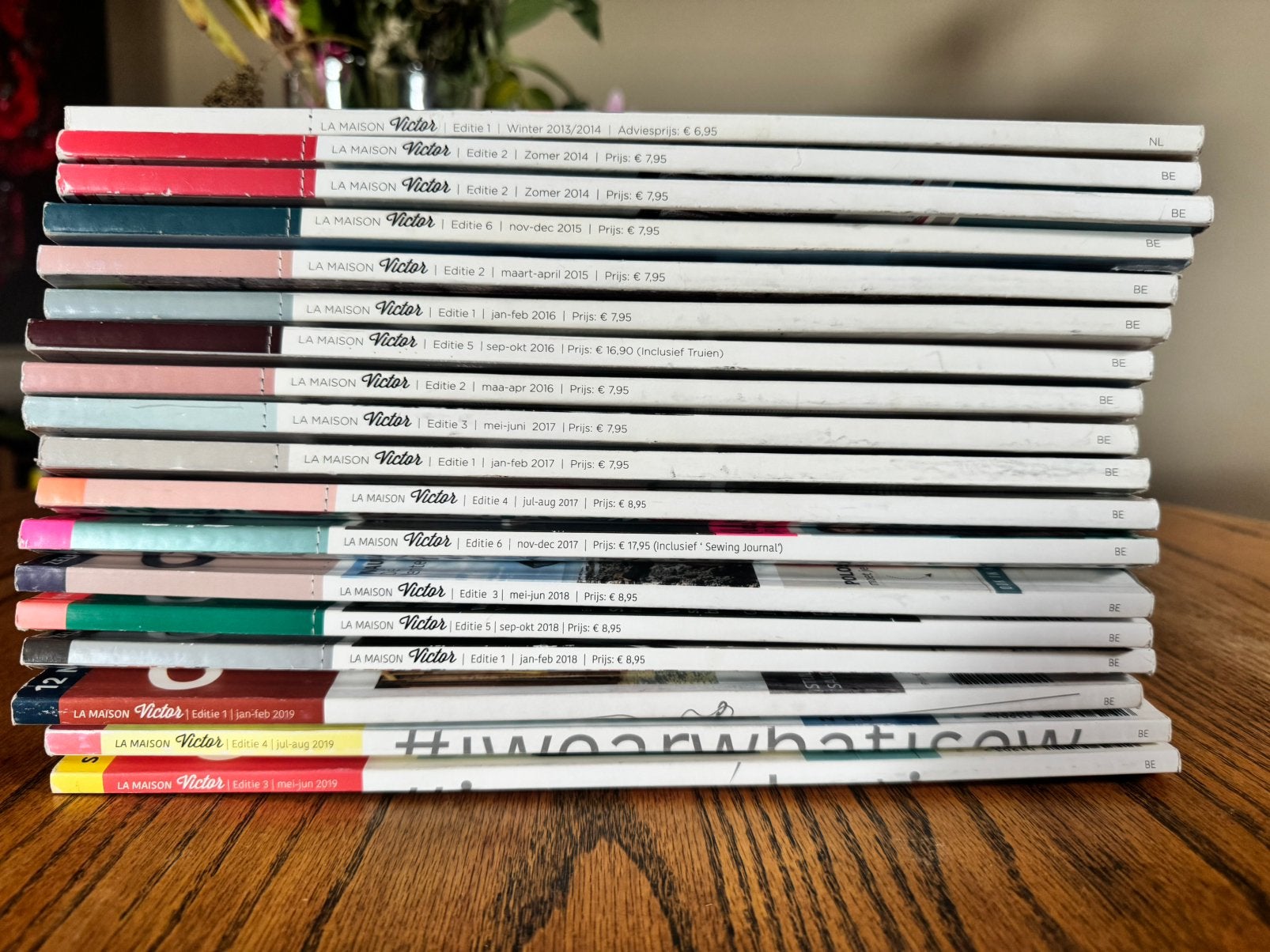 La maison victor naaimagazines en naaipatronen, Boeken, Ophalen of Verzenden, Zo goed als nieuw