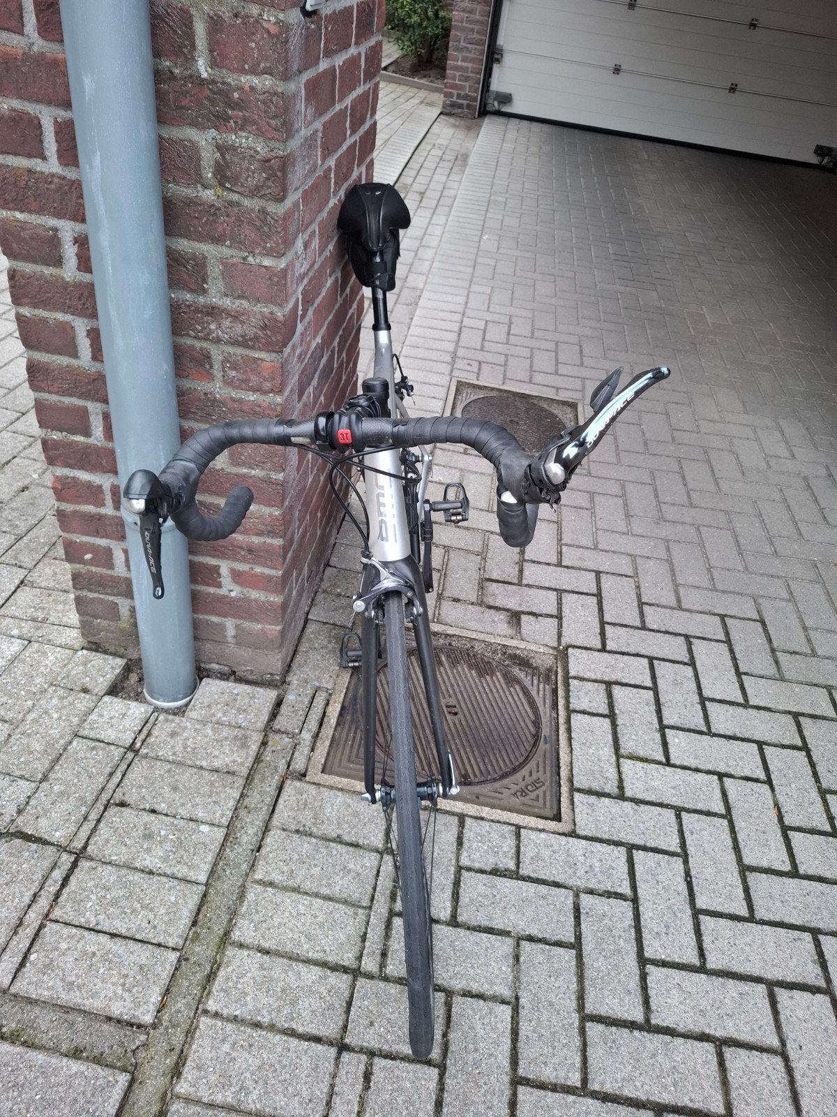 GERESERVEERD: Project / Koersfiets BMC - Dura Ace, Ophalen