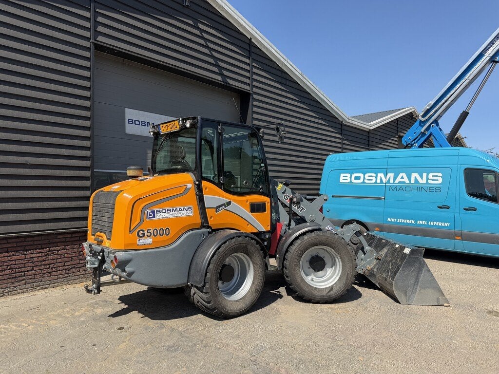 Giant G5000 shovel 2025, Zakelijke goederen, Tobroco, Info@tobroco.nl, Sprendlingenstraat 57
5061 KM  Oisterwijk, NL, Wiellader of Shovel