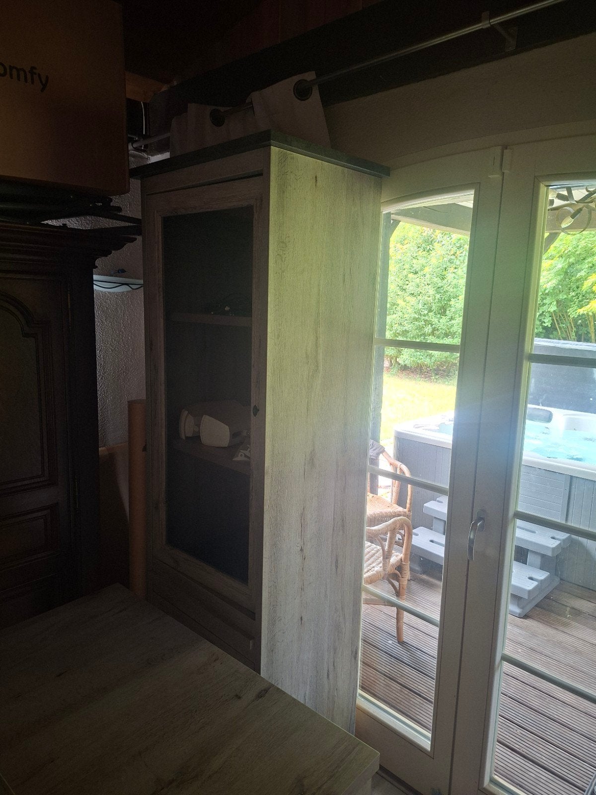 Vitrine Kast Grijs Hout, Maison & Meubles, Armoires | Vitrines, Utilisé, 200 cm ou plus, 50 à 100 cm, 25 à 50 cm, Avec porte(s)
