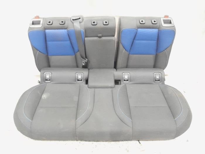 Banquette arrière d'un Lynk & Co 01, Autos : Pièces & Accessoires, -, 3 mois de garantie, Utilisé, Autres marques automobiles